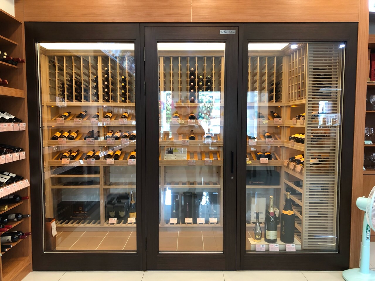 國泰洋酒-文心門市